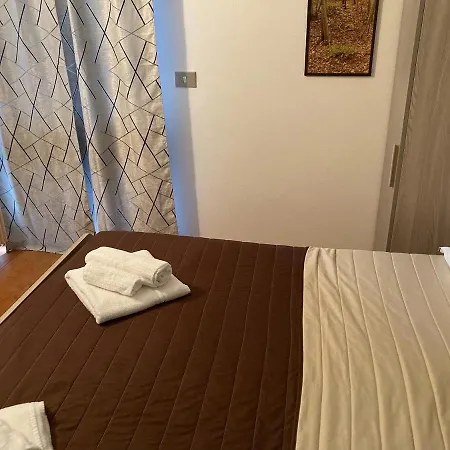 Ristorante Lis Aganis 酒店 Frisanco